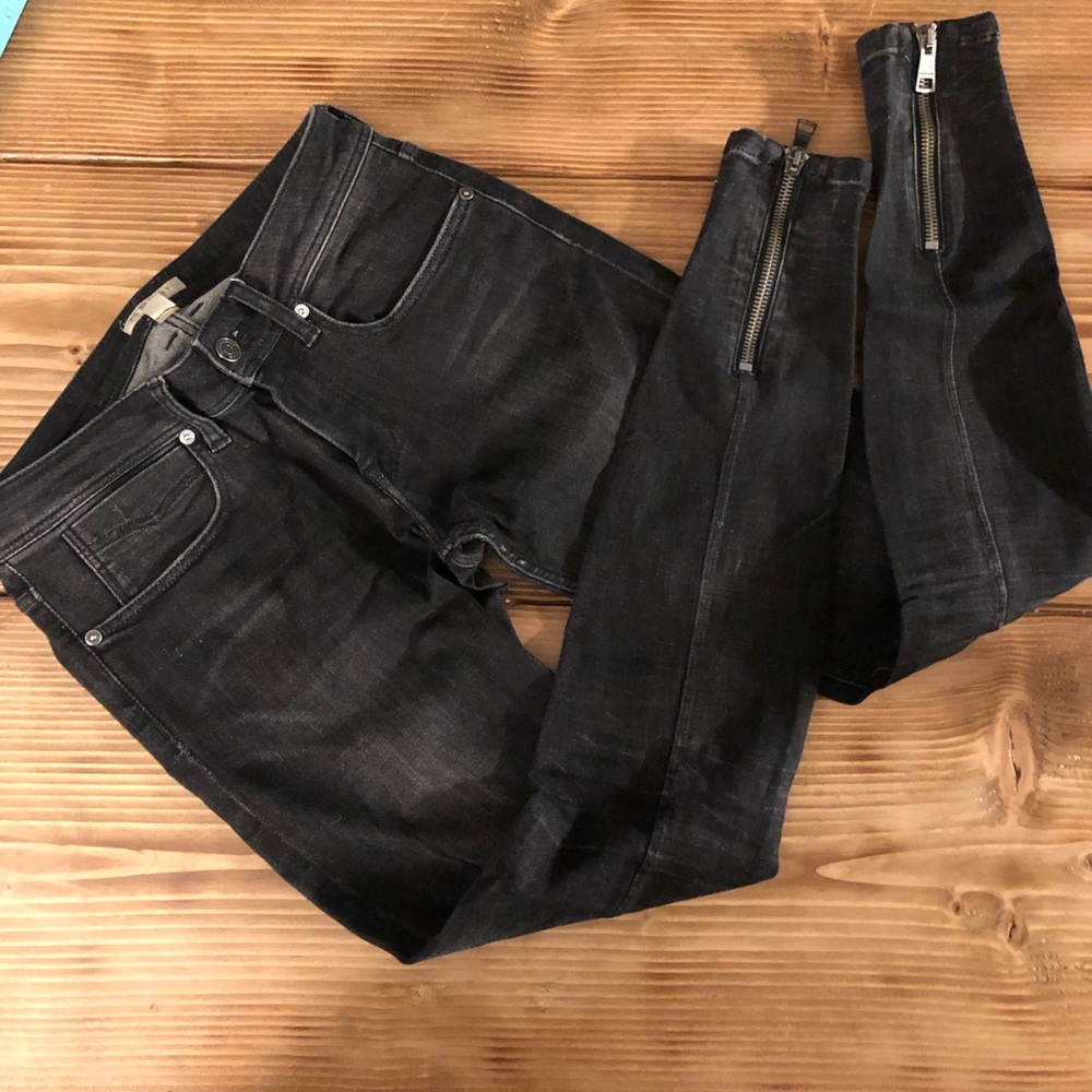 Skinny jeans